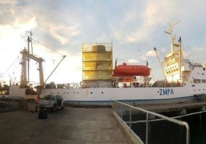 scaffolding on ship in Port Nelson